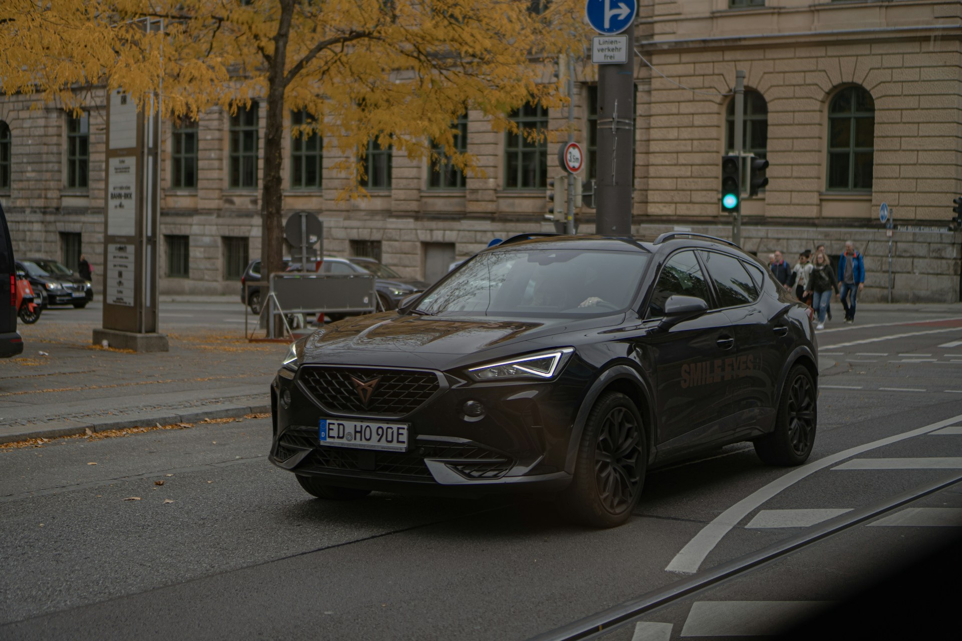 Kako krenuti da se auto ne ugasi — praktični koraci, tačka hvata kvačila, kretanje uzbrdo i vežbe za siguran start.